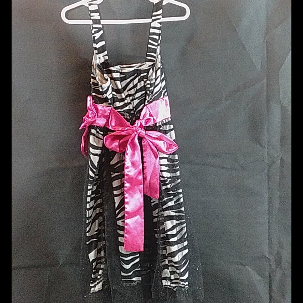Holiday edtion size large 10/12 girls - Picture 3 of 5